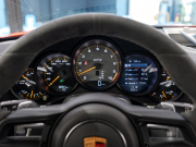 ポルシェ 911(Type991.2) GT3 スポーツクロノPKG 正規D車 フロントリフト 4wayスポーツシート 純正PCMナビ リアビューカメラ CarPlay PDLSヘッドライト 専用20AW OPカラー