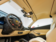 フェラーリ 488スパイダー F1 DCT　正規D車 RossoCorsa ﾌﾛﾝﾄｻｽﾍﾟﾝｼｮﾝﾘﾌﾃｨﾝｸﾞ Cremaﾚｻﾞｰ ﾌﾙ電動ｼｰﾄ ｼｰﾄﾋｰﾀｰ ｶｰﾎﾞﾝLEDｽﾃｱ ｶｰﾎﾞﾝｲﾝﾃﾘｱ JBLｻｳﾝﾄﾞ 鍛造20AW