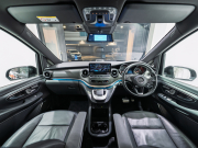 メルセデスベンツ Vクラス V220d AVG ﾛﾝｸﾞ AMGﾗｲﾝ&ﾚｰﾀﾞｰSP　ﾏｲﾊﾞｯﾊ仕様 ｴｸﾞｾｸﾃｨﾌﾞｼｰﾄ TVﾓﾆﾀｰ付ﾊﾟｰﾃｰｼｮﾝ ﾊﾟﾉﾗﾏSR ｽﾀｰﾗｲﾅｰ 4人乗り