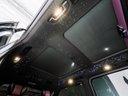 メルセデスベンツ Vクラス V220d AVG ﾛﾝｸﾞ AMGﾗｲﾝ&ﾚｰﾀﾞｰSP　ﾏｲﾊﾞｯﾊ仕様 ｴｸﾞｾｸﾃｨﾌﾞｼｰﾄ TVﾓﾆﾀｰ付ﾊﾟｰﾃｰｼｮﾝ ﾊﾟﾉﾗﾏSR ｽﾀｰﾗｲﾅｰ 4人乗り