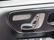 メルセデスベンツ Vクラス V220d AVG ﾛﾝｸﾞ AMGﾗｲﾝ&ﾚｰﾀﾞｰSP　ﾏｲﾊﾞｯﾊ仕様 ｴｸﾞｾｸﾃｨﾌﾞｼｰﾄ TVﾓﾆﾀｰ付ﾊﾟｰﾃｰｼｮﾝ ﾊﾟﾉﾗﾏSR ｽﾀｰﾗｲﾅｰ 4人乗り