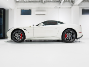 フェラーリ カリフォルニアT F1 DCT　正規D車 OP550以上 右H ﾛｯｿﾚｻﾞｰ&ﾌﾞﾗｯｸﾀﾞｯｼｭﾎﾞｰﾄﾞ ﾌﾙ電動ｼｰﾄ ﾋｰﾀｰ&ﾍﾞﾝﾁﾚｰﾀｰ 純正ﾅﾋﾞCarPlay ｶｰﾎﾞﾝﾄﾞﾗｲﾊﾞｰｿﾞﾝLED Bｶﾒﾗ 電格ﾐﾗｰ OP鍛造20AW OPｶﾗｰ