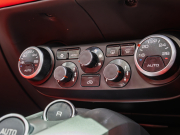 フェラーリ カリフォルニアT F1 DCT　正規D車 OP550以上 右H ﾛｯｿﾚｻﾞｰ&ﾌﾞﾗｯｸﾀﾞｯｼｭﾎﾞｰﾄﾞ ﾌﾙ電動ｼｰﾄ ﾋｰﾀｰ&ﾍﾞﾝﾁﾚｰﾀｰ 純正ﾅﾋﾞCarPlay ｶｰﾎﾞﾝﾄﾞﾗｲﾊﾞｰｿﾞﾝLED Bｶﾒﾗ 電格ﾐﾗｰ OP鍛造20AW OPｶﾗｰ