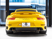 ポルシェ 911(Type991.1) ﾀｰﾎﾞS ｽﾎﾟｰﾂｸﾛﾉ&ｶｰﾎﾞﾝｲﾝﾃﾘｱPKG　正規D車 ﾂｰﾄｰﾝﾚｻﾞｰｲﾝﾃﾘｱ PCCB 赤革 18wayｱﾀﾞﾌﾟﾃｨﾌﾞｽﾎﾟｰﾂｼｰﾄ ﾅﾋﾞTV BOSEｻｳﾝﾄﾞ Bｶﾒﾗ PDLS付LEDﾗｲﾄ 20AW