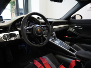 ポルシェ 911(Type991.2) GT3 クラブスポーツ スポーツクロノPKG 正規D車 1オーナー MY18 カーボンバケット ナビTV スポーツEX 専用20AW ロールバー