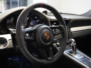 ポルシェ 911(Type991.2) GT3 クラブスポーツ スポーツクロノPKG 正規D車 1オーナー MY18 カーボンバケット ナビTV スポーツEX 専用20AW ロールバー