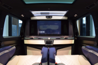 メルセデスベンツ Vクラス V220dｽﾎﾟｰﾂ ﾛﾝｸﾞ ﾚｰﾀﾞｰP　ﾏｲﾊﾞｯﾊ仕様 ｴｸﾞｾｸﾃｨﾌﾞｼｰﾄ TVﾓﾆﾀｰ付ﾊﾟｰﾃｰｼｮﾝ ﾊﾟﾉﾗﾏSR 4人乗り　2年保証