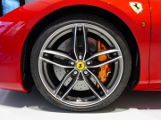 フェラーリ 488スパイダー F1 DCT　正規ﾃﾞｨｰﾗｰ車 ROSSOCORSA×CREMAﾚｻﾞｰ  20ｲﾝﾁ鍛造AW 電動ｼｰﾄ JBLｻｳﾝﾄﾞ ｶｰﾎﾞﾝｲﾝﾃﾘｱ ﾌﾛﾝﾄﾘﾌﾀｰ CCM SCM2