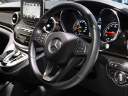 メルセデスベンツ Vクラス V260 ﾛﾝｸﾞ ﾚｰﾀﾞｰｾｰﾌﾃｨP 電動ﾊﾟｰﾃｰｼｮﾝ ﾌﾞﾗｳﾝﾚｻﾞｰｴｸﾞｾﾞｸﾃｨﾌﾞｼｰﾄ HDDﾅﾋﾞTV  自動ﾘｱｹﾞｰﾄ　2年保証