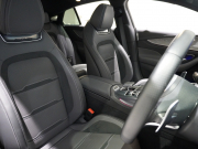 AMG GT 4ドアクーペ GT43 4MATIC+ AMG RIDE CONTROL+ PKG 1オーナー 右H Meコネクト HUD Pスタ 黒革 パノラマSR MBUXナビTV ベンチレーター ダイナミックシート ブルメスター ハンズフリーA AIRマチック 新車保証継承可