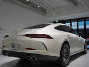AMG GT 4ドアクーペ GT43 4MATIC+ AMG RIDE CONTROL+ PKG 1オーナー 右H Meコネクト HUD Pスタ 黒革 パノラマSR MBUXナビTV ベンチレーター ダイナミックシート ブルメスター ハンズフリーA AIRマチック 新車保証継承可