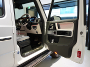 メルセデスベンツ Gクラス G400d ｴﾃﾞｨｼｮﾝﾏｸﾞﾉﾎﾜｲﾄ　正規D車 希少特別仕様 右H Meｺﾈｸﾄ ﾏﾇﾌｧｸﾄｩｰｱP 白革 ｻﾝﾙｰﾌ MBUXﾅﾋﾞTV ｱﾀﾞﾌﾟﾃｨﾌﾞﾀﾞﾝﾋﾟﾝｸﾞｼｽﾃﾑ 20AW 新車保証