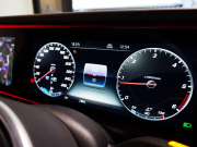 メルセデスベンツ Gクラス G400d ｴﾃﾞｨｼｮﾝﾏｸﾞﾉﾎﾜｲﾄ　正規D車 希少特別仕様 右H Meｺﾈｸﾄ ﾏﾇﾌｧｸﾄｩｰｱP 白革 ｻﾝﾙｰﾌ MBUXﾅﾋﾞTV ｱﾀﾞﾌﾟﾃｨﾌﾞﾀﾞﾝﾋﾟﾝｸﾞｼｽﾃﾑ 20AW 新車保証