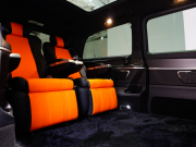 メルセデスベンツ Vクラス V220dｽﾎﾟｰﾂ ﾛﾝｸﾞ ﾚｰﾀﾞｰP　ﾏｲﾊﾞｯﾊ仕様 ｴｸﾞｾｸﾃｨﾌﾞｼｰﾄ TVﾓﾆﾀｰ付ﾊﾟｰﾃｰｼｮﾝ ﾊﾟﾉﾗﾏSR 4人乗り　2年保証付