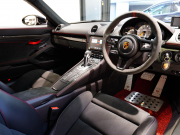 ポルシェ 718 ケイマン GT4 PDK　RHD ｽﾎﾟｰﾂｸﾛﾉPKG　1ｵｰﾅｰ 正規D車 Race-Tex&ｶｰﾎﾞﾝｲﾝﾃﾘｱ 18wayｱﾀﾞﾌﾟﾃｨﾌﾞｼｰﾄ PCMﾅﾋﾞ Bｶﾒﾗ BOSEｻｳﾝﾄﾞ LEDﾍｯﾄﾞﾗｲﾄ PDLS Plus 電格ﾐﾗｰ 20AW　新車保証