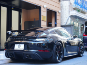 ポルシェ 718 ケイマン GT4 PDK　RHD ｽﾎﾟｰﾂｸﾛﾉPKG　1ｵｰﾅｰ 正規D車 Race-Tex&ｶｰﾎﾞﾝｲﾝﾃﾘｱ 18wayｱﾀﾞﾌﾟﾃｨﾌﾞｼｰﾄ PCMﾅﾋﾞ Bｶﾒﾗ BOSEｻｳﾝﾄﾞ LEDﾍｯﾄﾞﾗｲﾄ PDLS Plus 電格ﾐﾗｰ 20AW　新車保証