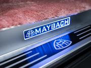 メルセデスベンツ Vクラス V220d AVG ロング レーダーP マイバッハ仕様 エグセクティブシート TVモニター付パーテーション パノラマSR 4人乗り 2年保証付