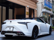 レクサス LC 500 Convertible　1ｵｰﾅｰ ﾏｰｸﾚﾋﾞﾝｿﾝ LexusSafetySystem+ 専用ｾﾐｱﾆﾘﾝﾚｻﾞｰｼｰﾄ ﾌﾚｱﾚｯﾄﾞｲﾝﾃﾘｱ ﾓﾃﾞﾘｽﾀｴｱﾛ&TRD21ｲﾝﾁAW　新車保証