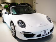ポルシェ 911(Type991) ｶﾚﾗSｶﾌﾞﾘｵﾚ　MY13 ｸﾞﾚｰ革 ﾍﾞﾝﾁﾚｰﾀｰ ｶﾛｯﾂｪﾘｱSDﾅﾋﾞ BOSEｻｳﾝﾄﾞ PASM ﾊﾟﾜｸﾗﾏﾌﾗｰ ﾌﾙﾗｯﾋﾟﾝｸﾞ　2年保証付
