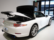 ポルシェ 911(Type991) ｶﾚﾗSｶﾌﾞﾘｵﾚ　MY13 ｸﾞﾚｰ革 ﾍﾞﾝﾁﾚｰﾀｰ ｶﾛｯﾂｪﾘｱSDﾅﾋﾞ BOSEｻｳﾝﾄﾞ PASM ﾊﾟﾜｸﾗﾏﾌﾗｰ ﾌﾙﾗｯﾋﾟﾝｸﾞ　2年保証付