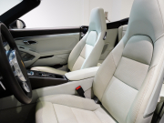 ポルシェ 911(Type991) ｶﾚﾗSｶﾌﾞﾘｵﾚ　MY13 ｸﾞﾚｰ革 ﾍﾞﾝﾁﾚｰﾀｰ ｶﾛｯﾂｪﾘｱSDﾅﾋﾞ BOSEｻｳﾝﾄﾞ PASM ﾊﾟﾜｸﾗﾏﾌﾗｰ ﾌﾙﾗｯﾋﾟﾝｸﾞ　2年保証付