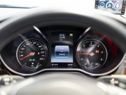 メルセデスベンツ Vクラス V220d AVG ﾛﾝｸﾞ ﾚｰﾀﾞｰP　ﾏｲﾊﾞｯﾊ仕様 ｴｸﾞｾｸﾃｨﾌﾞｼｰﾄ TVﾓﾆﾀｰ付ﾊﾟｰﾃｰｼｮﾝ 4人乗り　2年保証付