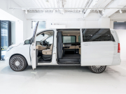 メルセデスベンツ Vクラス V220d AVG ﾛﾝｸﾞ ﾚｰﾀﾞｰP　ﾏｲﾊﾞｯﾊ仕様 ｴｸﾞｾｸﾃｨﾌﾞｼｰﾄ TVﾓﾆﾀｰ付ﾊﾟｰﾃｰｼｮﾝ 4人乗り　2年保証付