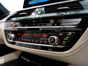 アルピナ D5 S ﾘﾑｼﾞﾝ　1ｵｰﾅｰ 後期 ｺﾝﾌｫA ACC ﾗｳﾞｧﾘﾅﾚｻﾞｰ ｺﾝﾌｫｰﾄｼｰﾄ SR HDDﾅﾋﾞ ﾘｱﾋﾞｭｰｶﾒﾗ harman/kardon ﾚｻﾞｰﾀﾞｯｼｭﾎﾞｰﾄﾞ ｸﾗｼｯｸ20AW　新車保証