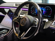 メルセデスベンツ Sクラス S400d 4MATIC AMGﾗｲﾝ ﾚｻﾞｰEX　1ｵﾅ ﾅｯﾊﾟ革 ﾊﾟﾉﾗﾏﾙｰﾌ 12.8ｲﾝﾁ有機ELﾃﾞｨｽﾌﾟﾚｲ ｳｫｰﾑｺﾝﾌｫｰﾄPKG ｴｱｻｽ　新車保証付