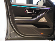 メルセデスベンツ Sクラス S400d 4MATIC AMGﾗｲﾝ ﾚｻﾞｰEX　1ｵﾅ ﾅｯﾊﾟ革 ﾊﾟﾉﾗﾏﾙｰﾌ 12.8ｲﾝﾁ有機ELﾃﾞｨｽﾌﾟﾚｲ ｳｫｰﾑｺﾝﾌｫｰﾄPKG ｴｱｻｽ　新車保証付