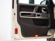 AMG Gクラス G63 AMGﾚｻﾞｰｴｸｽｸﾙｰｼﾌﾞPKG　正規D車 1ｵｰﾅｰ 左H Meｺﾈｸﾄ 黒革 ｻﾝﾙｰﾌ 純正ﾅﾋﾞTV Burmester AMGﾊﾟﾌｫｰﾏﾝｽEX AMG20ｲﾝﾁAW Fﾀﾞｳﾝﾓﾆﾀｰ OPｶﾗｰ ﾅｲﾄPKGﾙｯｸﾗｯﾋﾟﾝｸﾞ　2年保証