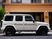 AMG Gクラス G63 AMGﾚｻﾞｰｴｸｽｸﾙｰｼﾌﾞPKG　正規D車 1ｵｰﾅｰ 左H Meｺﾈｸﾄ 黒革 ｻﾝﾙｰﾌ 純正ﾅﾋﾞTV Burmester AMGﾊﾟﾌｫｰﾏﾝｽEX AMG20ｲﾝﾁAW Fﾀﾞｳﾝﾓﾆﾀｰ OPｶﾗｰ ﾅｲﾄPKGﾙｯｸﾗｯﾋﾟﾝｸﾞ　2年保証