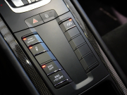 ポルシェ 911(Type991.2) GT3 ｸﾗﾌﾞｽﾎﾟｰﾂ ｽﾎﾟｰﾂｸﾛﾉP　正規D車 後期 MY18 ｶｰﾎﾞﾝﾊﾞｹｯﾄ PCMﾅﾋﾞ ｽﾎﾟｰﾂEX LEDﾍｯﾄﾞﾗｲﾄ PDLSﾌﾟﾗｽ 専用20AW ﾛｰﾙﾊﾞｰ ｶｰﾎﾞﾝｲﾝﾃﾘｱP　2年保証付