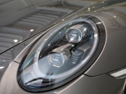 ポルシェ 911(Type991.2) GT3 ｸﾗﾌﾞｽﾎﾟｰﾂ ｽﾎﾟｰﾂｸﾛﾉP　正規D車 後期 MY18 ｶｰﾎﾞﾝﾊﾞｹｯﾄ PCMﾅﾋﾞ ｽﾎﾟｰﾂEX LEDﾍｯﾄﾞﾗｲﾄ PDLSﾌﾟﾗｽ 専用20AW ﾛｰﾙﾊﾞｰ ｶｰﾎﾞﾝｲﾝﾃﾘｱP　2年保証付