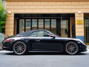 ポルシェ 911(Type991.2) ｶﾚﾗ4 ｶﾌﾞﾘｵﾚ ｽﾎﾟｰﾂｸﾛﾉPKG　正規D車 MY17 左H ﾌﾙﾚｻﾞｰｲﾝﾃﾘｱ ｴﾝﾄﾘｰD 赤革 純正PCMﾅﾋﾞ ﾌﾙｾｸﾞTV CarPlay ｽﾎﾟｰﾂｴｸﾞｿﾞｰｽﾄ RSﾃﾞｻﾞｲﾝ20AW　2年保証付