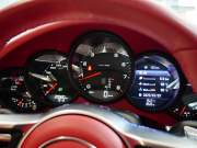 ポルシェ 911(Type991.2) ｶﾚﾗ4 ｶﾌﾞﾘｵﾚ ｽﾎﾟｰﾂｸﾛﾉPKG　正規D車 MY17 左H ﾌﾙﾚｻﾞｰｲﾝﾃﾘｱ ｴﾝﾄﾘｰD 赤革 純正PCMﾅﾋﾞ ﾌﾙｾｸﾞTV CarPlay ｽﾎﾟｰﾂｴｸﾞｿﾞｰｽﾄ RSﾃﾞｻﾞｲﾝ20AW　2年保証付