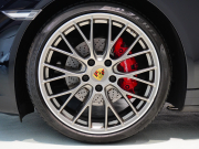 ポルシェ 911(Type991.2) ｶﾚﾗ4 ｶﾌﾞﾘｵﾚ ｽﾎﾟｰﾂｸﾛﾉPKG　正規D車 MY17 左H ﾌﾙﾚｻﾞｰｲﾝﾃﾘｱ ｴﾝﾄﾘｰD 赤革 純正PCMﾅﾋﾞ ﾌﾙｾｸﾞTV CarPlay ｽﾎﾟｰﾂｴｸﾞｿﾞｰｽﾄ RSﾃﾞｻﾞｲﾝ20AW　2年保証付