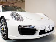 ポルシェ 911(Type991.1) ﾀｰﾎﾞS ｽﾎﾟｰﾂｸﾛﾉ&ｶｰﾎﾞﾝｲﾝﾃﾘｱPKG　正規D車 ｴﾝﾄﾘｰD PCCB 茶革 ﾍﾞﾝﾁﾚｰﾀｰ ｶﾞﾗｽﾙｰﾌ ﾅﾋﾞTV BOSEｻｳﾝﾄﾞ Bｶﾒﾗ PDLS付LEDﾗｲﾄ　2年保証付