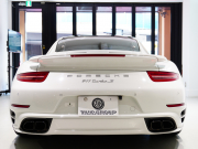 ポルシェ 911(Type991.1) ﾀｰﾎﾞS ｽﾎﾟｰﾂｸﾛﾉ&ｶｰﾎﾞﾝｲﾝﾃﾘｱPKG　正規D車 ｴﾝﾄﾘｰD PCCB 茶革 ﾍﾞﾝﾁﾚｰﾀｰ ｶﾞﾗｽﾙｰﾌ ﾅﾋﾞTV BOSEｻｳﾝﾄﾞ Bｶﾒﾗ PDLS付LEDﾗｲﾄ　2年保証付