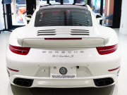 ポルシェ 911(Type991.1) ﾀｰﾎﾞS ｽﾎﾟｰﾂｸﾛﾉ&ｶｰﾎﾞﾝｲﾝﾃﾘｱPKG　正規D車 ｴﾝﾄﾘｰD PCCB 茶革 ﾍﾞﾝﾁﾚｰﾀｰ ｶﾞﾗｽﾙｰﾌ ﾅﾋﾞTV BOSEｻｳﾝﾄﾞ Bｶﾒﾗ PDLS付LEDﾗｲﾄ　2年保証付