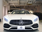 AMG GT ﾛｰﾄﾞｽﾀｰ AMGﾊﾟﾌｫｰﾏﾝｽｼｰﾄPKG　正規D車 ﾍﾞｰｼﾞｭ幌 右H ﾏﾛﾝ革 ｼｰﾄﾋｰﾀｰ&ﾍﾞﾝﾁﾚｰﾀｰ 純正ﾅﾋﾞTV ﾌﾙｾｸﾞ Bｶﾒﾗ ｶｰﾎﾞﾝｽﾃｯﾌﾟ LEDﾗｲﾄ 19/20ｲﾝﾁAW　2年保証