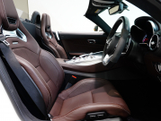 AMG GT ﾛｰﾄﾞｽﾀｰ AMGﾊﾟﾌｫｰﾏﾝｽｼｰﾄPKG　正規D車 ﾍﾞｰｼﾞｭ幌 右H ﾏﾛﾝ革 ｼｰﾄﾋｰﾀｰ&ﾍﾞﾝﾁﾚｰﾀｰ 純正ﾅﾋﾞTV ﾌﾙｾｸﾞ Bｶﾒﾗ ｶｰﾎﾞﾝｽﾃｯﾌﾟ LEDﾗｲﾄ 19/20ｲﾝﾁAW　2年保証