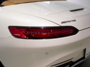 AMG GT ﾛｰﾄﾞｽﾀｰ AMGﾊﾟﾌｫｰﾏﾝｽｼｰﾄPKG　正規D車 ﾍﾞｰｼﾞｭ幌 右H ﾏﾛﾝ革 ｼｰﾄﾋｰﾀｰ&ﾍﾞﾝﾁﾚｰﾀｰ 純正ﾅﾋﾞTV ﾌﾙｾｸﾞ Bｶﾒﾗ ｶｰﾎﾞﾝｽﾃｯﾌﾟ LEDﾗｲﾄ 19/20ｲﾝﾁAW　2年保証