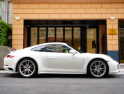 ポルシェ 911(Type991.2) ｶﾚﾗ4 ｽﾎﾟｰﾂｸﾛﾉPKG　右H ﾌﾙﾚｻﾞｰﾂｰﾄﾝｲﾝﾃﾘｱ 赤革 純正PCMﾅﾋﾞ CarPlay Bｶﾒﾗ ﾊﾟｰｸｱｼｽﾄ ｶﾚﾗS20AW　2年保証付