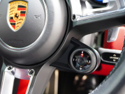 ポルシェ 911(Type991.2) ｶﾚﾗ4 ｽﾎﾟｰﾂｸﾛﾉPKG　右H ﾌﾙﾚｻﾞｰﾂｰﾄﾝｲﾝﾃﾘｱ 赤革 純正PCMﾅﾋﾞ CarPlay Bｶﾒﾗ ﾊﾟｰｸｱｼｽﾄ ｶﾚﾗS20AW　2年保証付