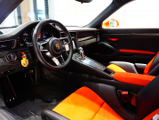 ポルシェ 911(Type991.1) GT3 RS　正規D車 左H ｽﾎﾟｰﾂｸﾛﾉ ｶｰﾎﾞﾝﾊﾞｹｯﾄ ｶｰﾎﾞﾝ&ﾌﾙﾚｻﾞｰｲﾝﾃﾘｱ PCCB Fﾘﾌﾀｰ ｽﾎﾟｴｸﾞ ﾅﾋﾞTV OPｶﾗｰ　2年保証付