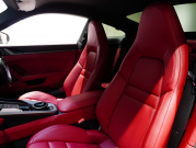 ポルシェ 911(Type992) ｶﾚﾗS ｽﾎﾟｰﾂｸﾛﾉPKG　正規D車 右H ｴﾝﾄﾘｰD ﾌﾙﾚｻﾞｰﾂｰﾄﾝｲﾝﾃﾘｱ 赤革 純正PCMﾅﾋﾞ CarPlay ｱｸﾃｨﾌﾞｾｰﾌﾃｨ ｻﾗｳﾝﾄﾞｶﾒﾗ ｶﾚﾗｸﾗｼｯｸ20/21AW　2年保証