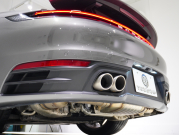 ポルシェ 911(Type992) ｶﾚﾗS ｽﾎﾟｰﾂｸﾛﾉPKG　正規D車 右H ｴﾝﾄﾘｰD ﾌﾙﾚｻﾞｰﾂｰﾄﾝｲﾝﾃﾘｱ 赤革 純正PCMﾅﾋﾞ CarPlay ｱｸﾃｨﾌﾞｾｰﾌﾃｨ ｻﾗｳﾝﾄﾞｶﾒﾗ ｶﾚﾗｸﾗｼｯｸ20/21AW　2年保証