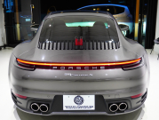 ポルシェ 911(Type992) ｶﾚﾗS ｽﾎﾟｰﾂｸﾛﾉPKG　正規D車 右H ｴﾝﾄﾘｰD ﾌﾙﾚｻﾞｰﾂｰﾄﾝｲﾝﾃﾘｱ 赤革 純正PCMﾅﾋﾞ CarPlay ｱｸﾃｨﾌﾞｾｰﾌﾃｨ ｻﾗｳﾝﾄﾞｶﾒﾗ ｶﾚﾗｸﾗｼｯｸ20/21AW　2年保証