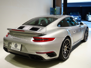 ポルシェ 911(Type991.2) ﾀｰﾎﾞS ｽﾎﾟｰﾂｸﾛﾉPKG　MY17 ｴﾝﾄﾘ‐D ﾚｻﾞｰｲﾝﾃﾘｱ 黒革 PCMﾅﾋﾞ Carplay PCCB ﾌﾞﾙﾒｽﾀｰS 　2年保証付